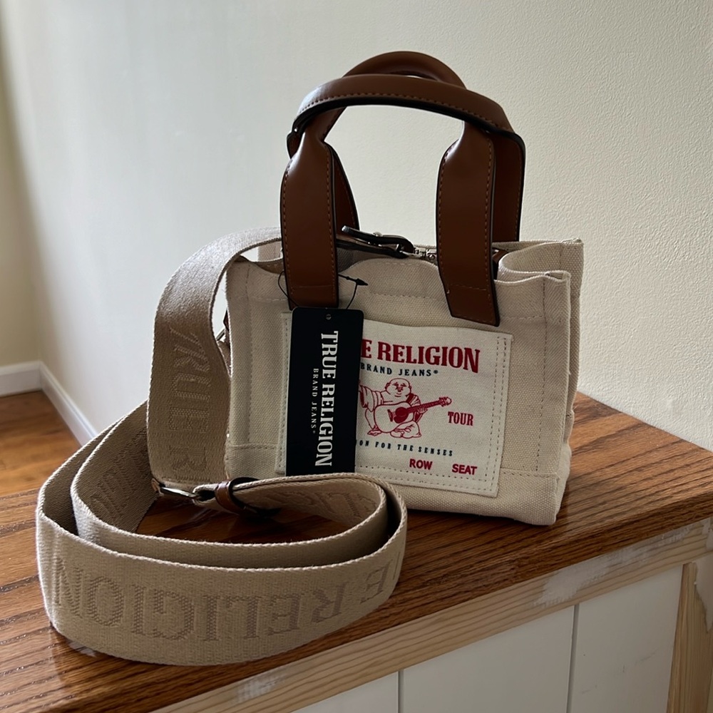 TRUE RELIGION TIK TOK SENSATION NWT CANVAS MINI TOTE!